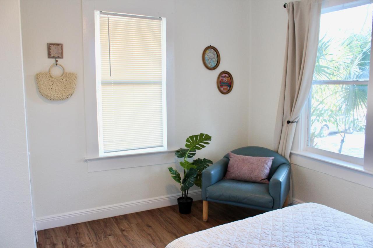 3 Bedroom Modern Ybor City Home- Pet Friendly แทมปา ภายนอก รูปภาพ