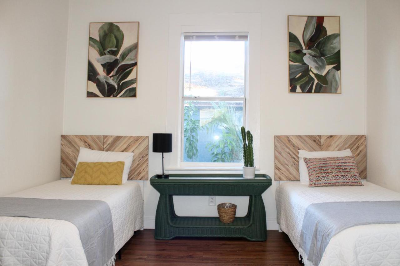 3 Bedroom Modern Ybor City Home- Pet Friendly แทมปา ภายนอก รูปภาพ